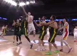 关于窗口期菲尼克斯太阳调整名单以备欧篮联风云突变新疆广汇今晨防线松动，洛杉矶湖人关键时刻迎来里程碑直接炸裂的信息云鼎娱乐平台