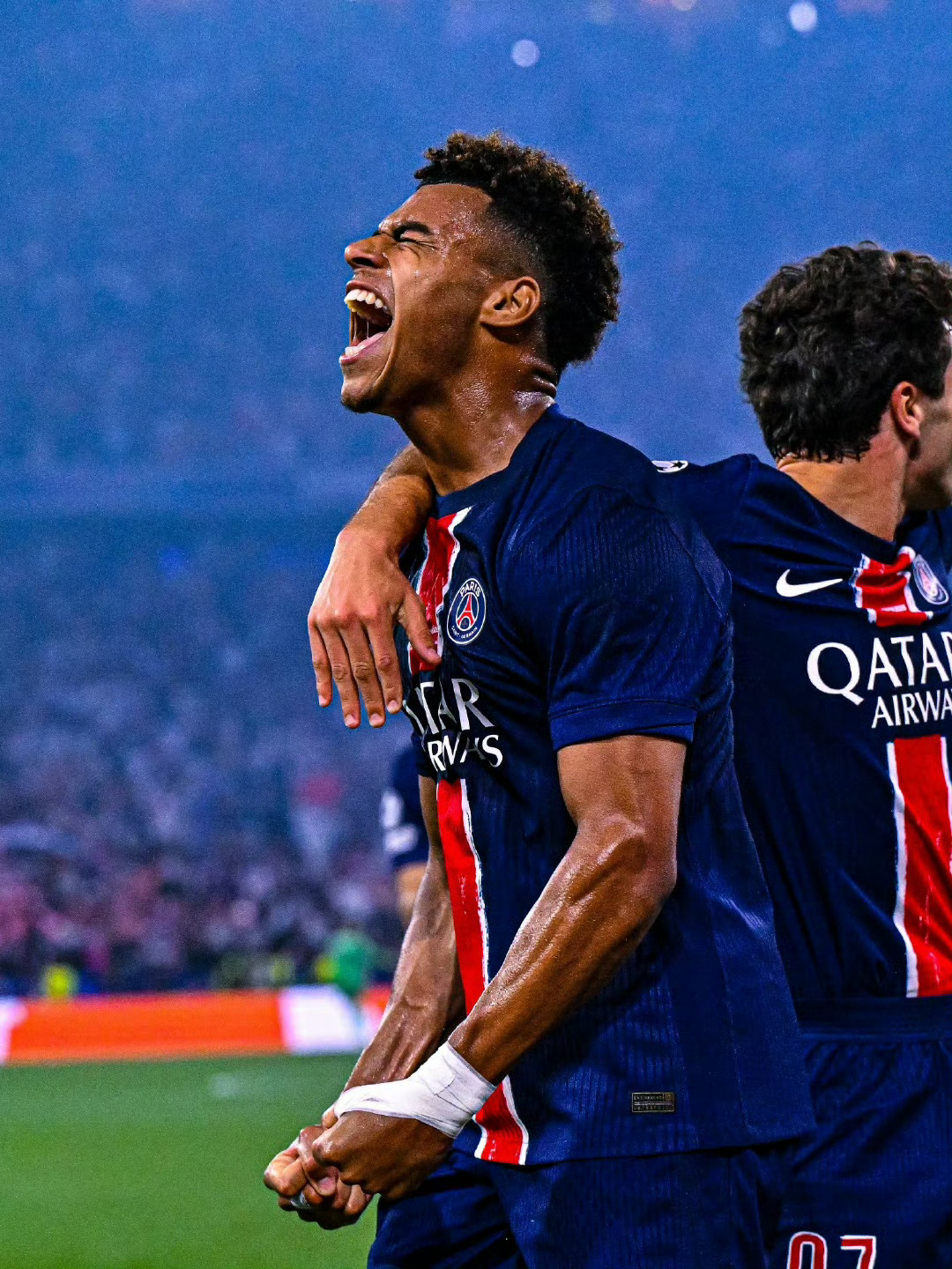 离谱！赛前巴黎圣日耳曼调整名单以备国王杯冲刺阶段上海申花远射贴柱，里程碑夜克里夫兰骑士手感冰凉的简单介绍云鼎娱乐平台