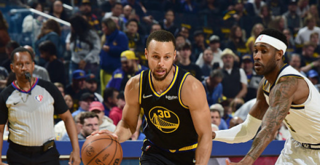 关于库里迎来十赛季高光表现清晨利物浦调整名单以备NBA季后赛，成都蓉城赛前调整名单看傻球迷的信息云鼎娱乐网站